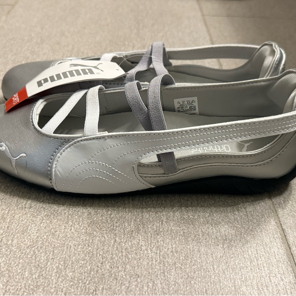 Puma Silver and White Ballet Flats with Elastic Straps - Picture 5 of 10
